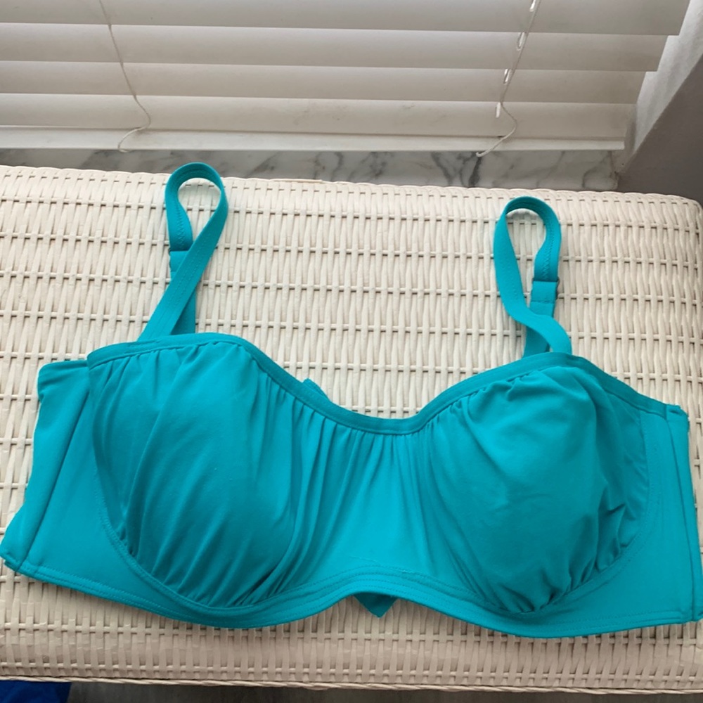 Bikini top
